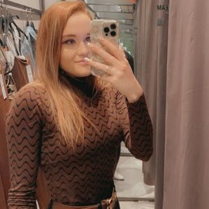 Hollister Brown Wavy Mesh Long-Sleeve Top